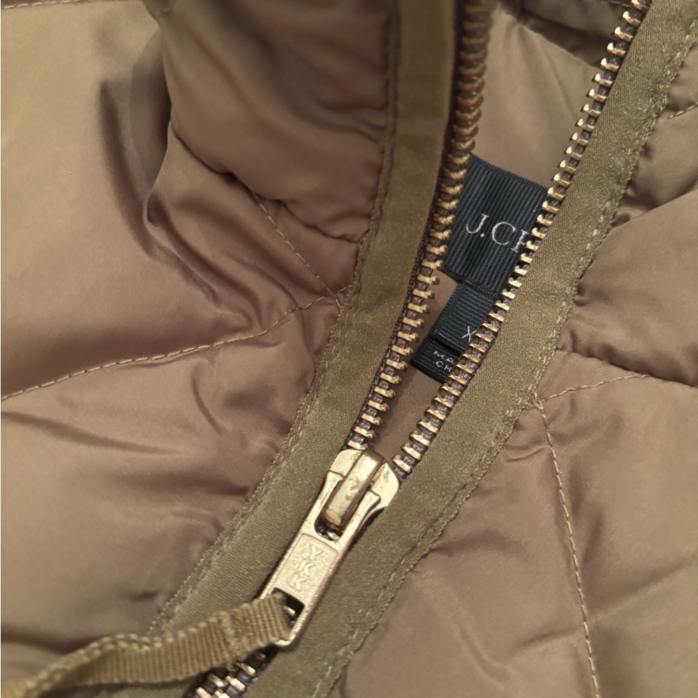 J.Crew Quilted Excursion Vest Olive Green Women’s XS - Picture 15 of 15